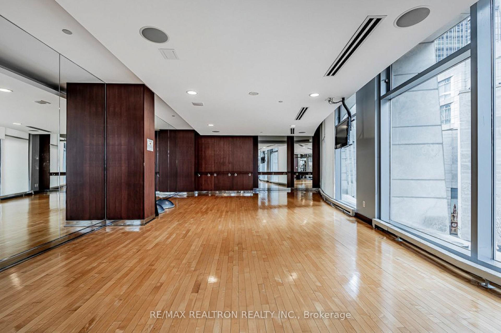 Photo 30 of Unit 2706, 2181 Yonge Street, Toronto, Mount Pleasant West — HOMEH