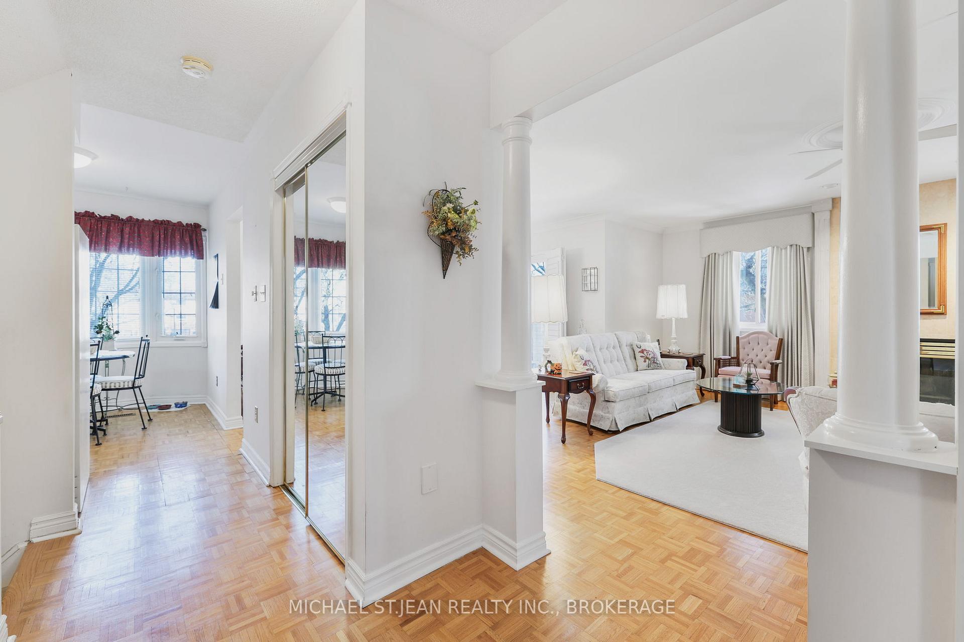 Photo 6 of Unit 19, 38 Elora Drive, Hamilton, Fessenden — HOMEH