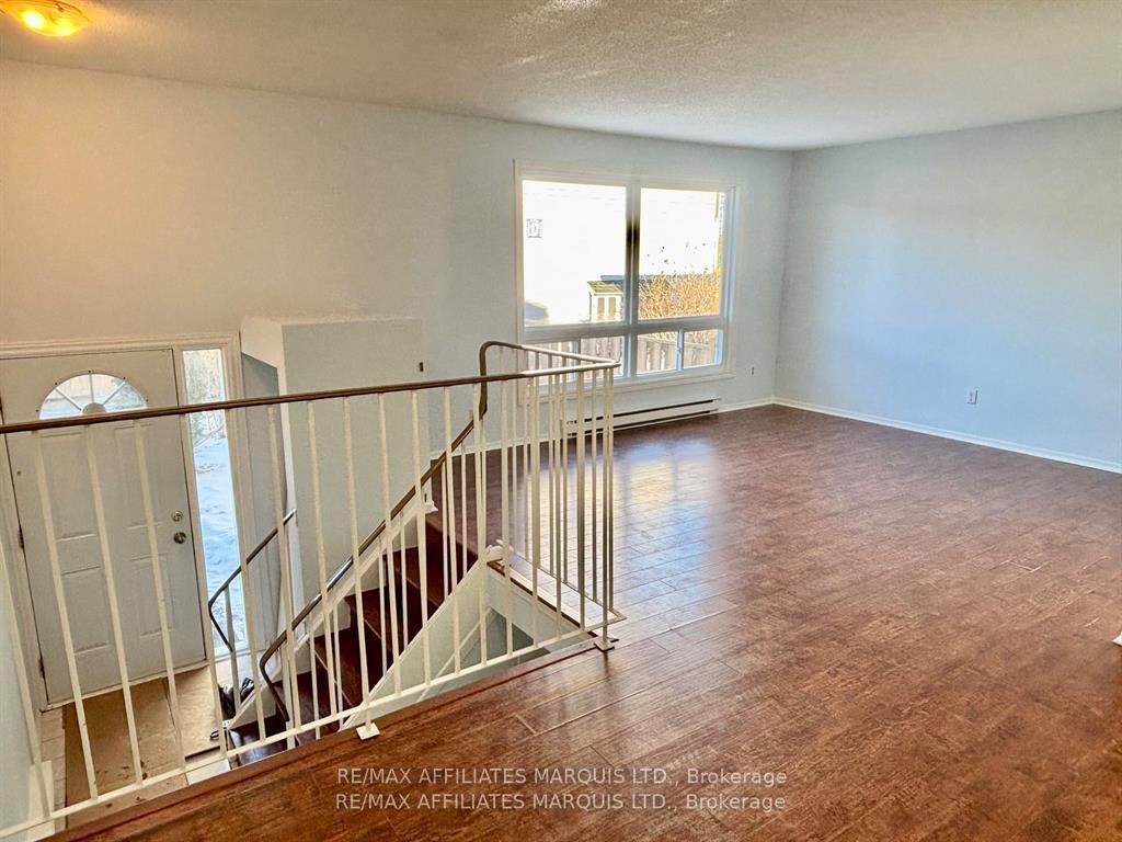 Photo 5 of Unit H, 25 Banner Road, Ottawa, Sheahan Estates/Trend Village — HOMEH