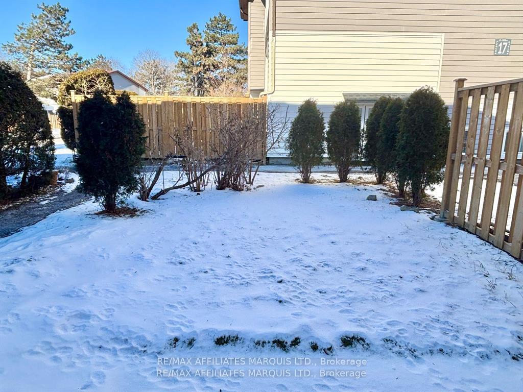 Photo 26 of Unit H, 25 Banner Road, Ottawa, Sheahan Estates/Trend Village — HOMEH