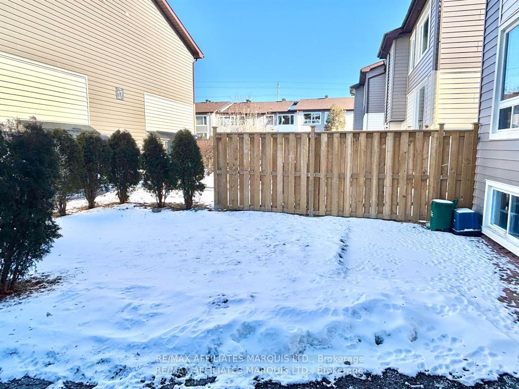 Photo 27 of Unit H, 25 Banner Road, Ottawa, Sheahan Estates/Trend Village — HOMEH