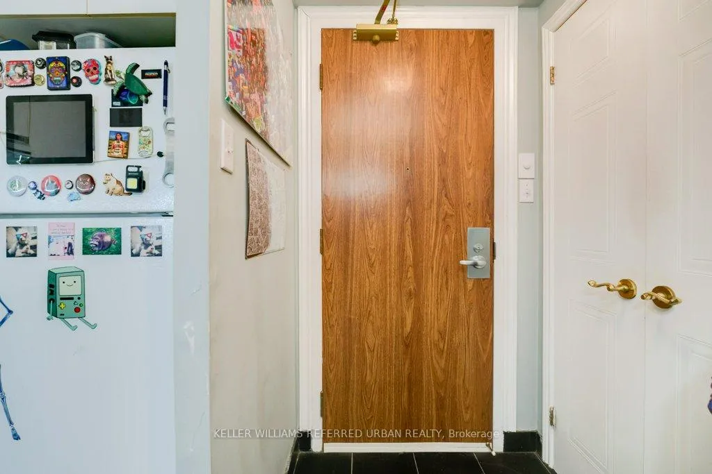Photo 8 of Unit 1004, 105 Victoria Street, Toronto, Church-Yonge Corridor — HOMEH
