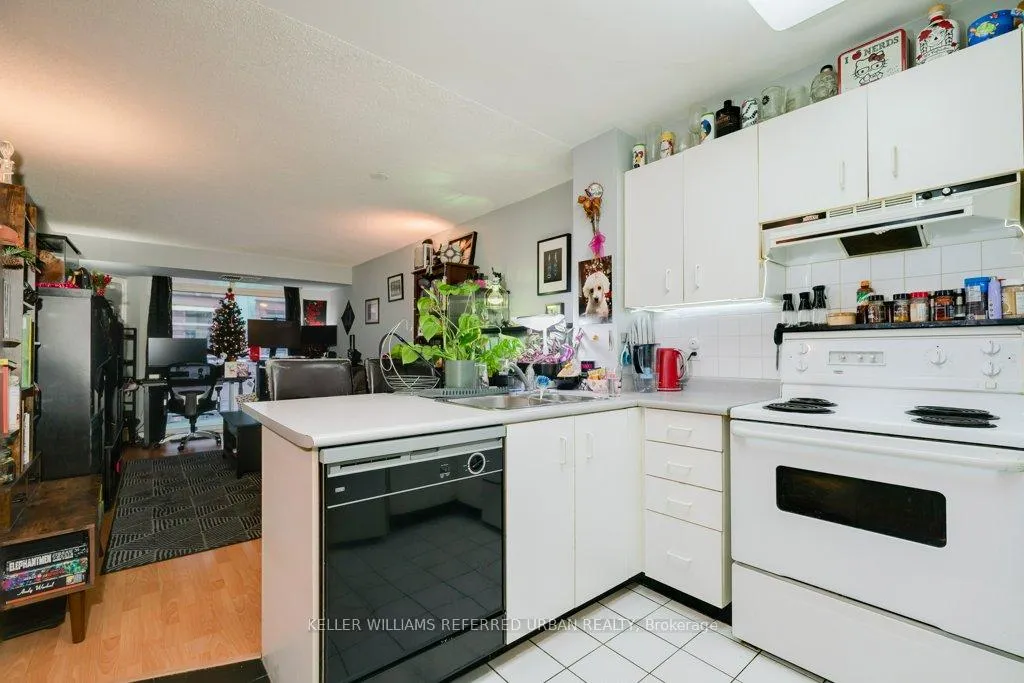 Photo 18 of Unit 1004, 105 Victoria Street, Toronto, Church-Yonge Corridor — HOMEH