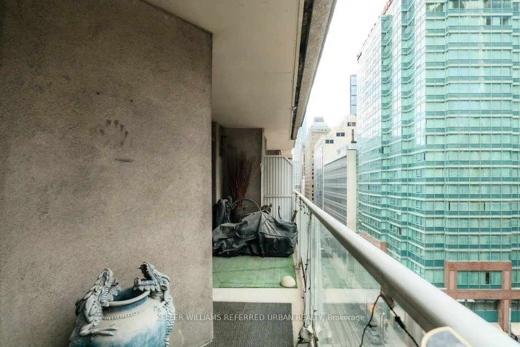 Photo 71 of Unit 1004, 105 Victoria Street, Toronto, Church-Yonge Corridor — HOMEH