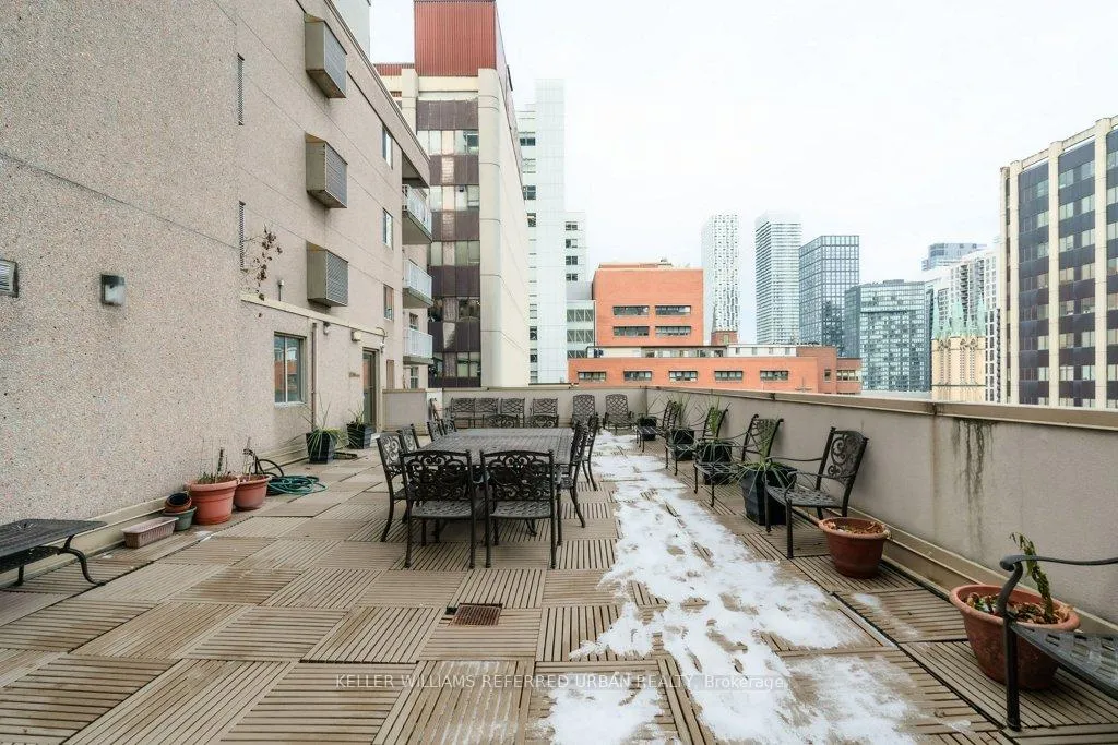 Photo 103 of Unit 1004, 105 Victoria Street, Toronto, Church-Yonge Corridor — HOMEH