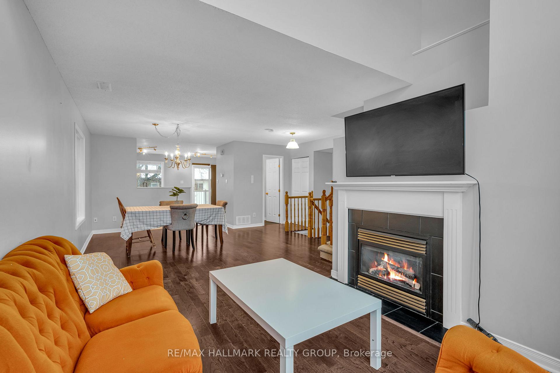 Photo 7 of Unit 4, 312 Wiffen, Ottawa, Westcliffe Estates — HOMEH
