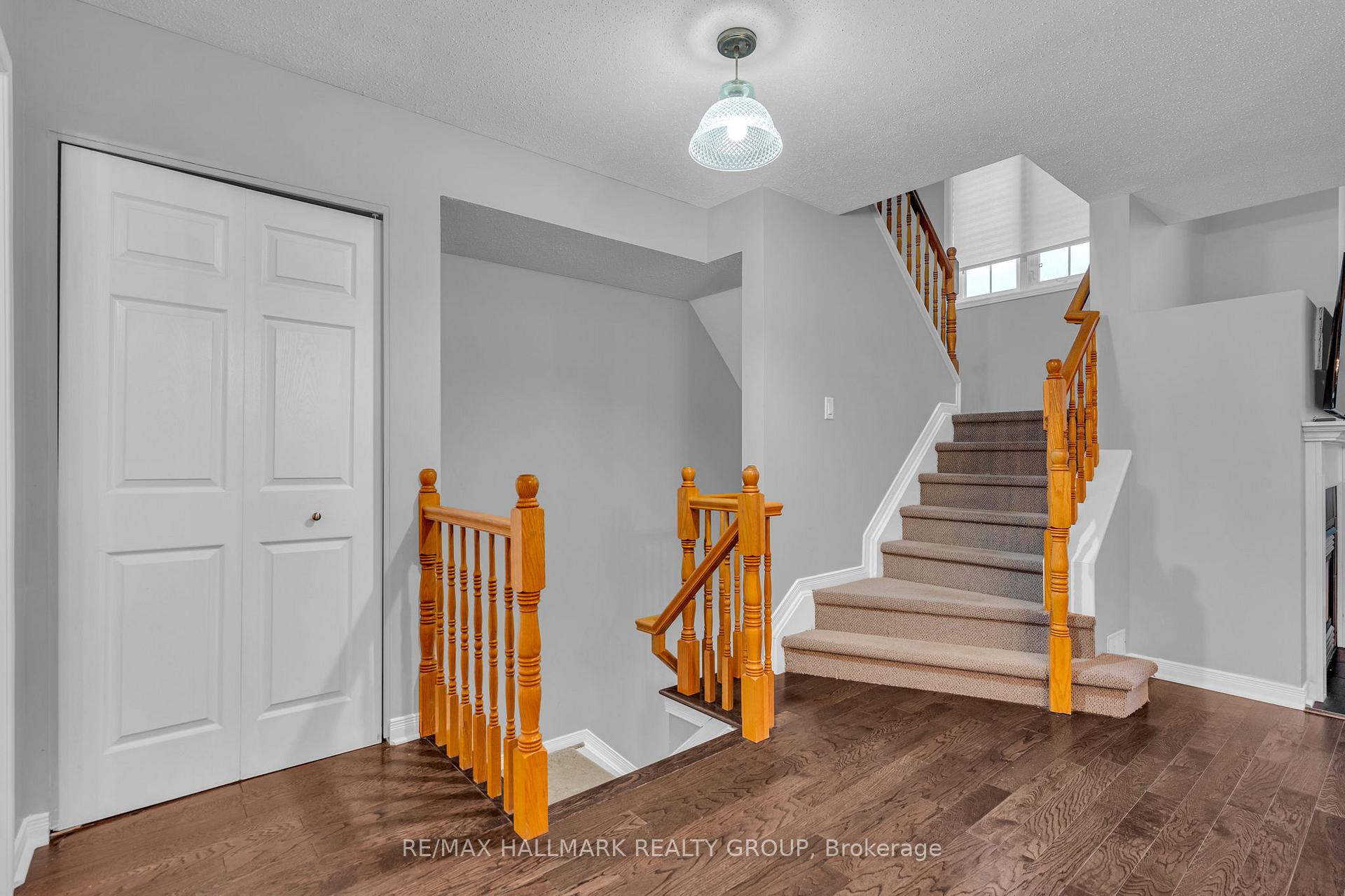 Photo 18 of Unit 4, 312 Wiffen, Ottawa, Westcliffe Estates — HOMEH