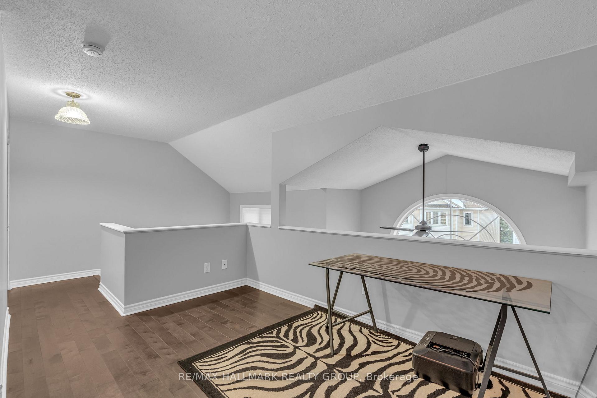 Photo 19 of Unit 4, 312 Wiffen, Ottawa, Westcliffe Estates — HOMEH