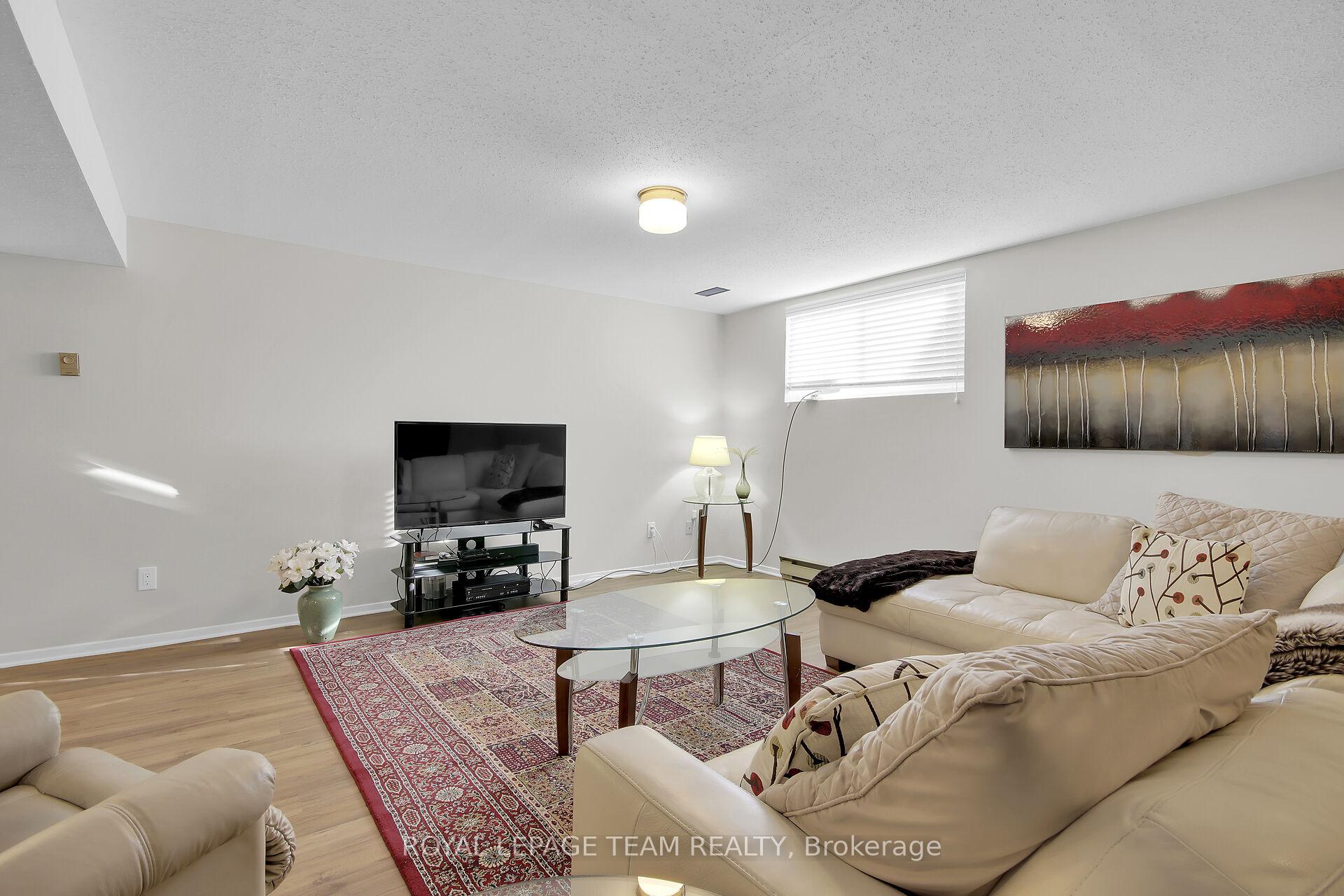 Photo 30 of 12 Spyglass Ridge, Ottawa, Stittsville (Central) — HOMEH