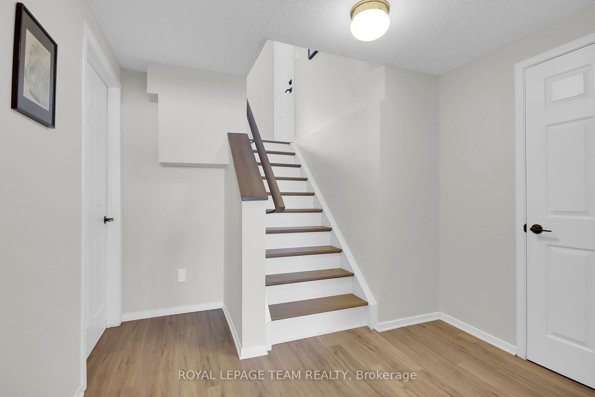 Photo 34 of 12 Spyglass Ridge, Ottawa, Stittsville (Central) — HOMEH