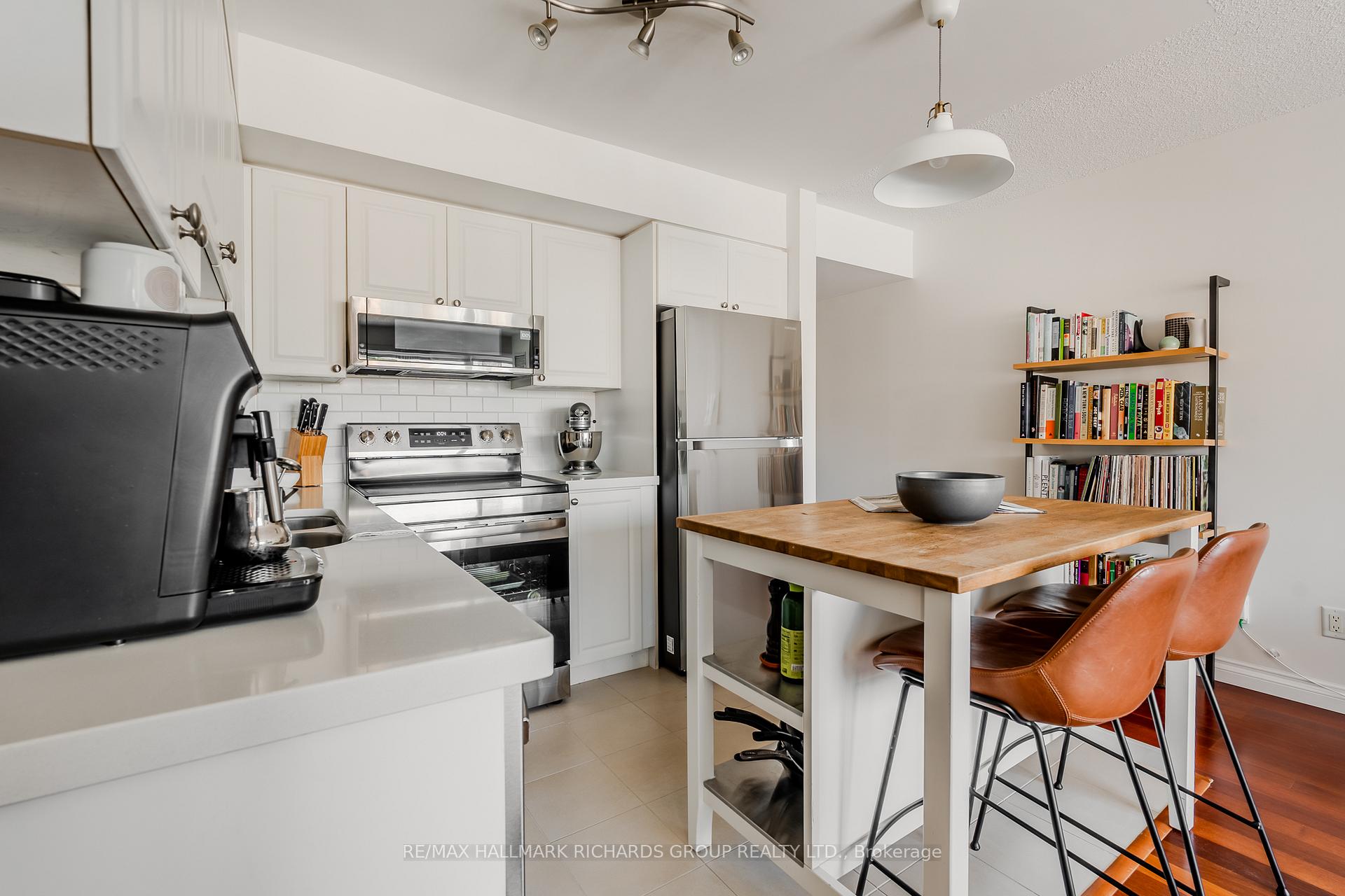 Photo 7 of Unit 1220, 230 King Street E, Toronto, Moss Park — HOMEH