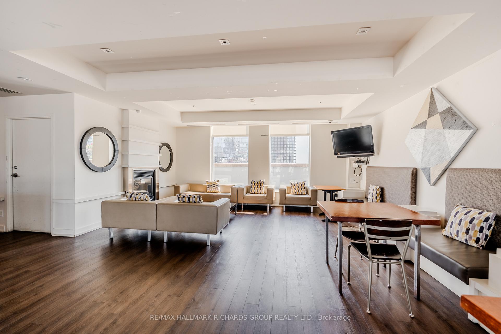 Photo 11 of Unit 1220, 230 King Street E, Toronto, Moss Park — HOMEH