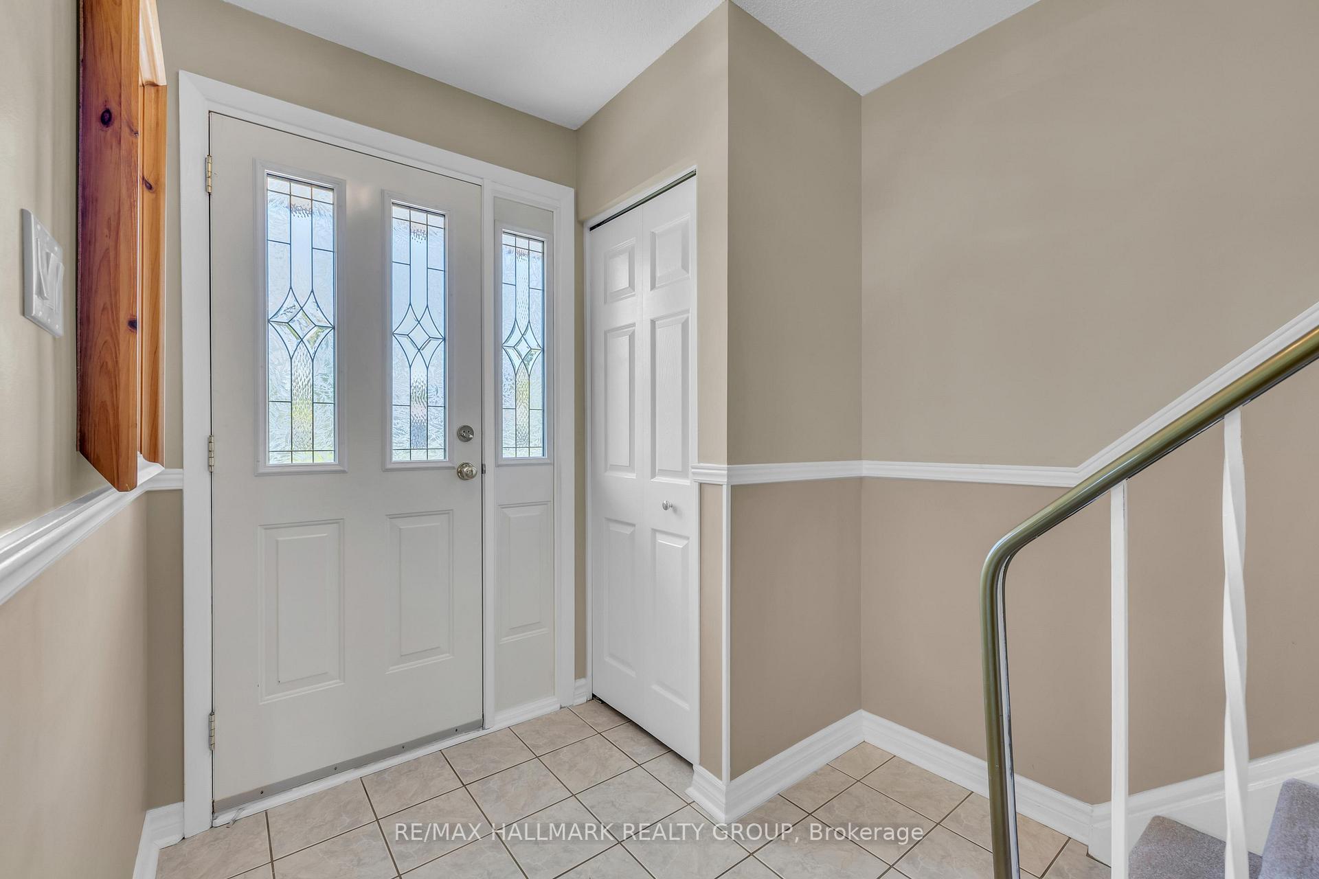 Photo 2 of 50 Horner Drive, Ottawa, Lakeview Park — HOMEH