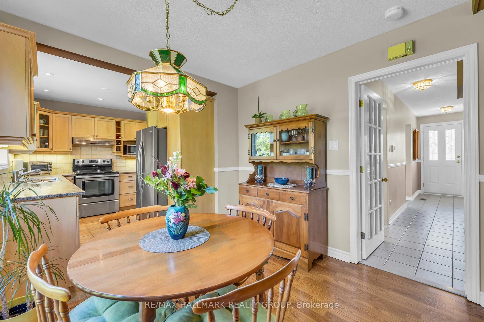 Photo 7 of 50 Horner Drive, Ottawa, Lakeview Park — HOMEH