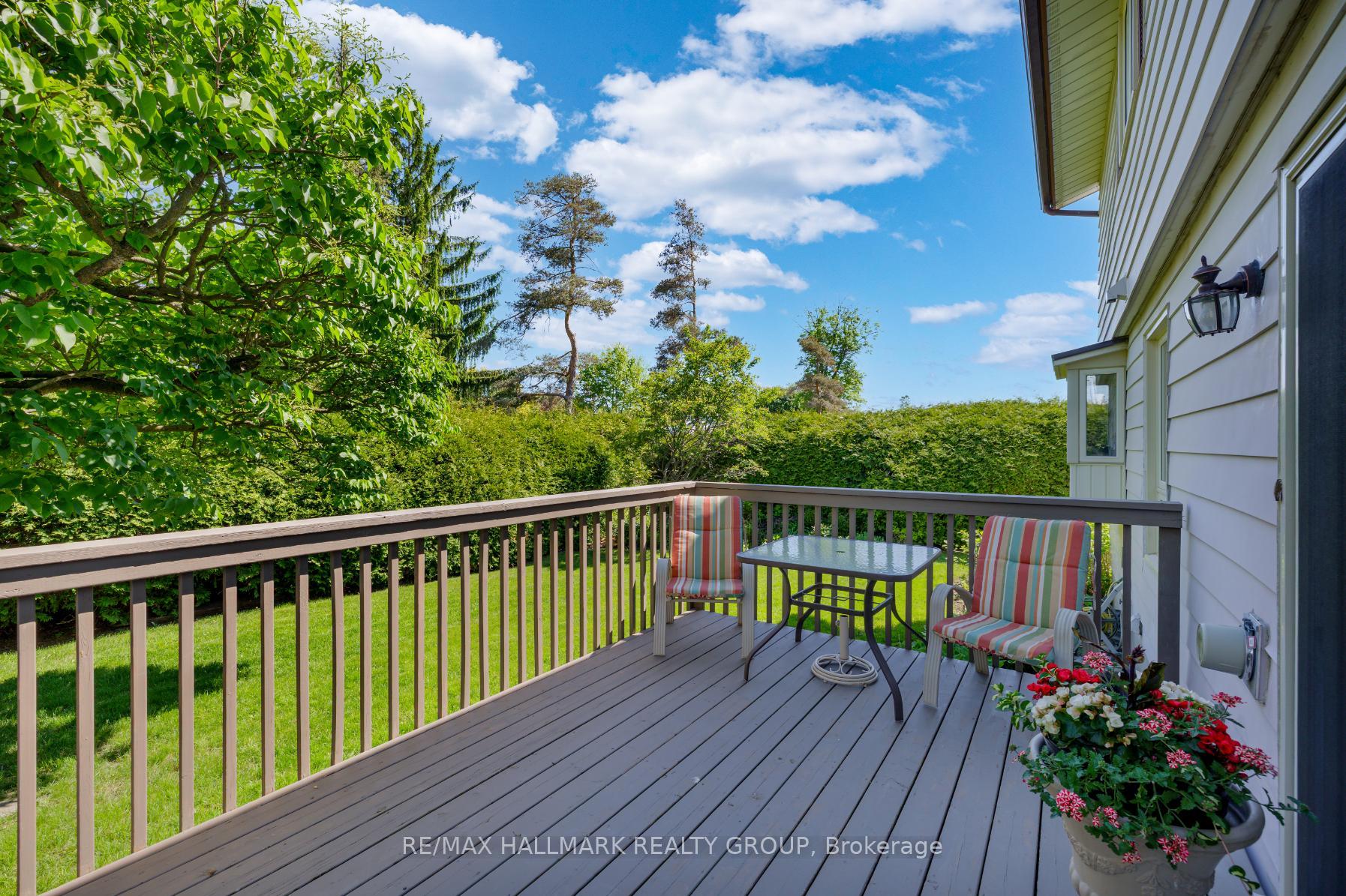 Photo 26 of 50 Horner Drive, Ottawa, Lakeview Park — HOMEH