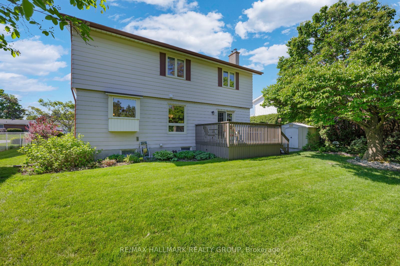Photo 25 of 50 Horner Drive, Ottawa, Lakeview Park — HOMEH