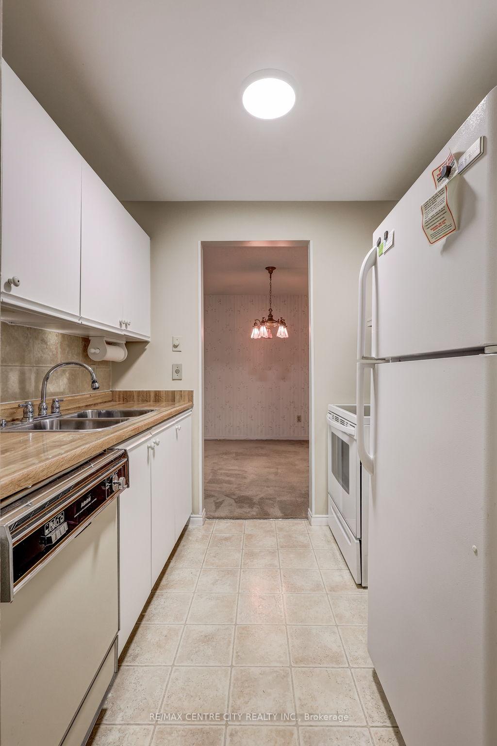 Photo 32 of Unit 118, 440 Wellington Street, St. Thomas — HOMEH