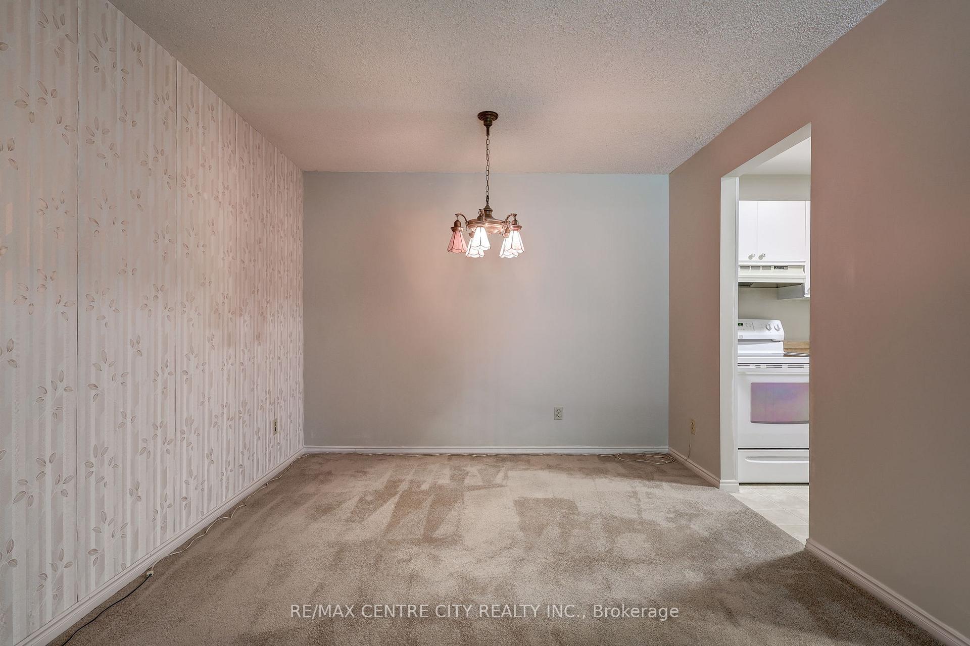 Photo 36 of Unit 118, 440 Wellington Street, St. Thomas — HOMEH