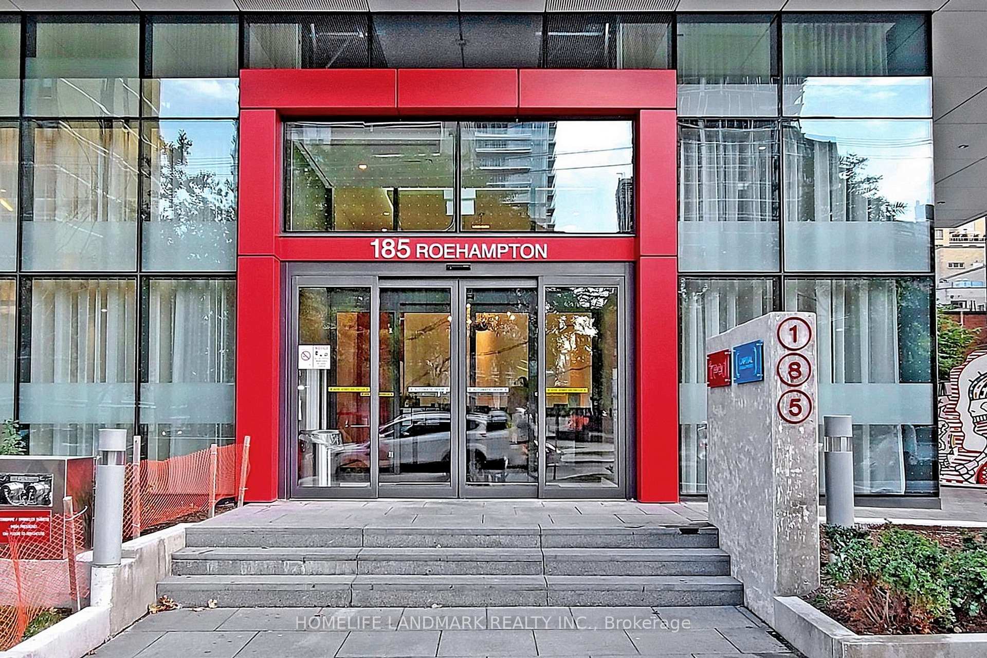 Photo 4 of Unit 3101, 185 Roehampton Avenue, Toronto, Mount Pleasant West — HOMEH