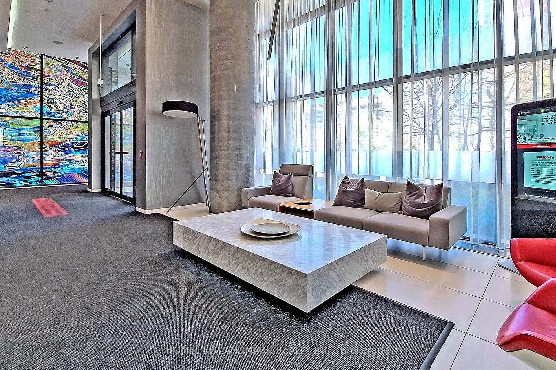 Photo 5 of Unit 3101, 185 Roehampton Avenue, Toronto, Mount Pleasant West — HOMEH