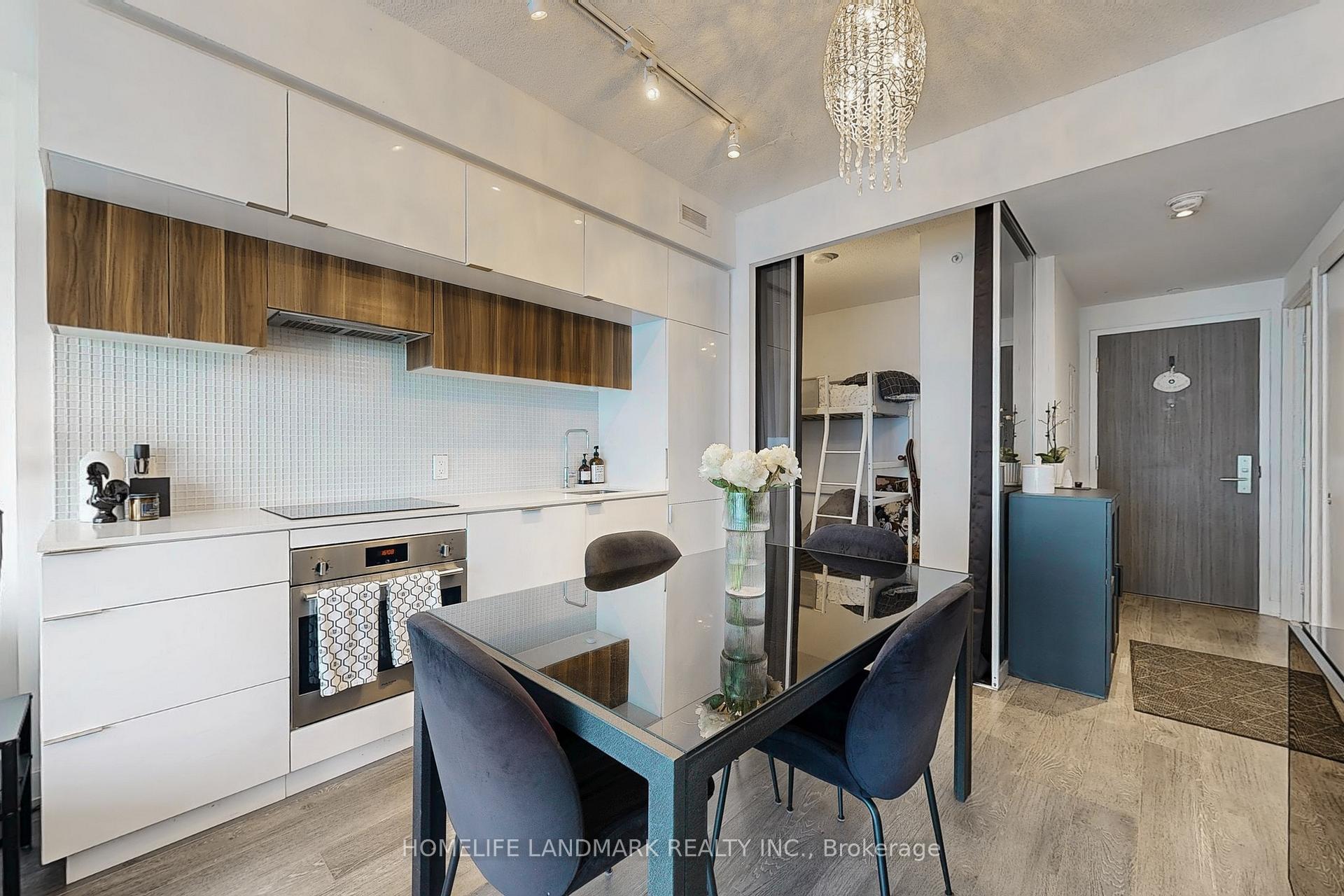 Photo 18 of Unit 3101, 185 Roehampton Avenue, Toronto, Mount Pleasant West — HOMEH