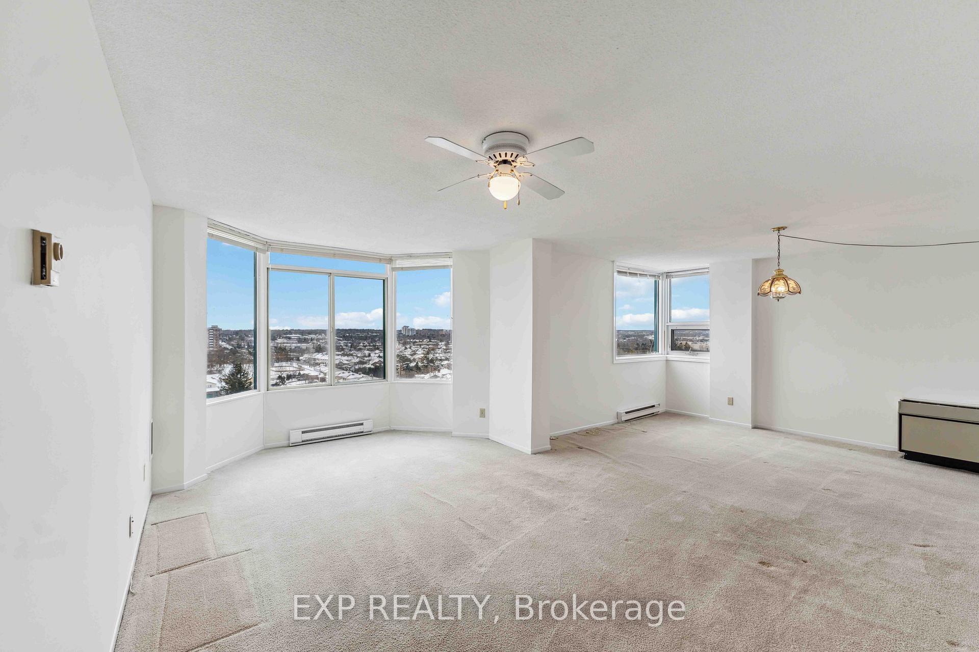 Photo 5 of Unit 1025, 1025 Grenon Avenue, Ottawa, Fairfield Heights — HOMEH