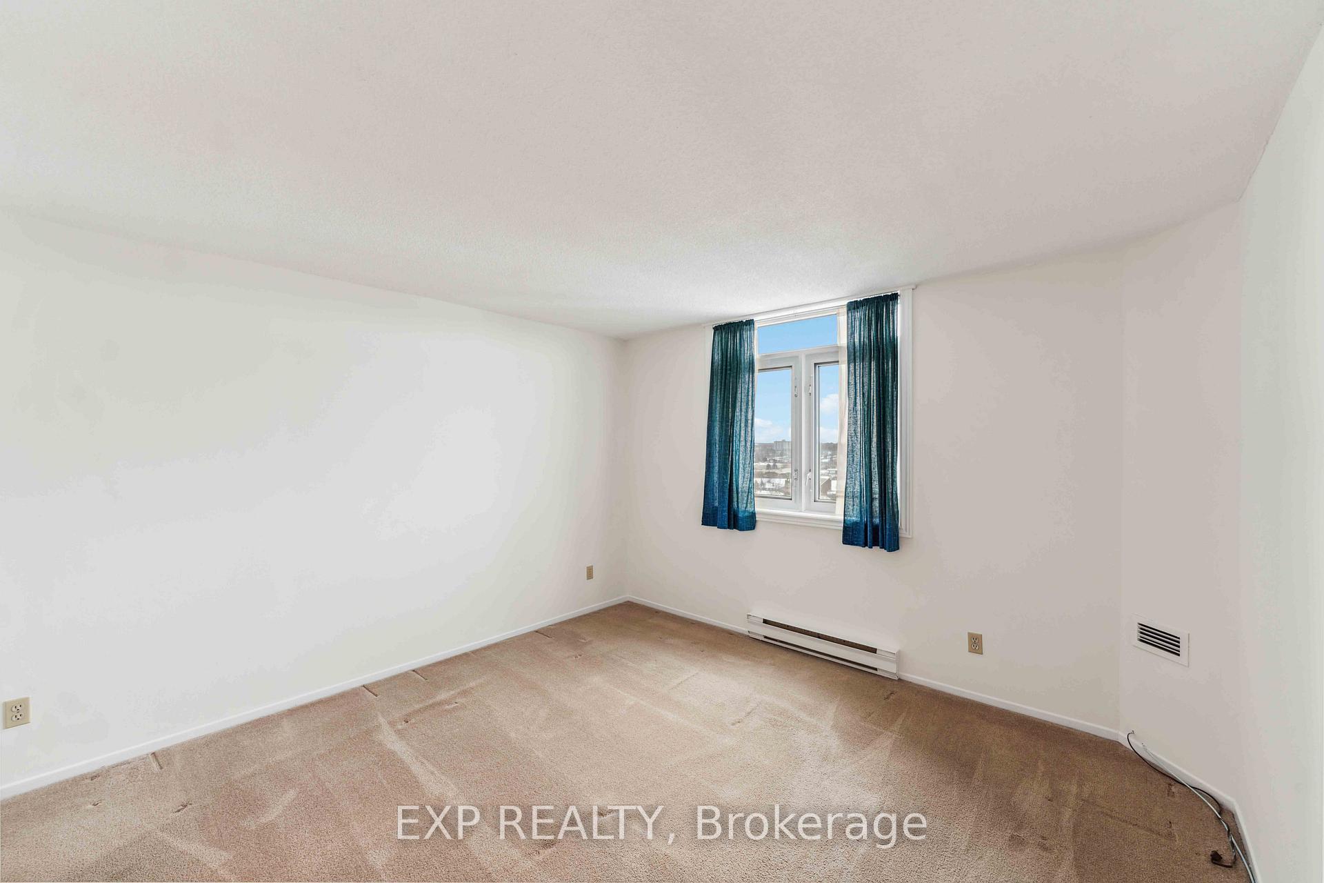 Photo 12 of Unit 1025, 1025 Grenon Avenue, Ottawa, Fairfield Heights — HOMEH