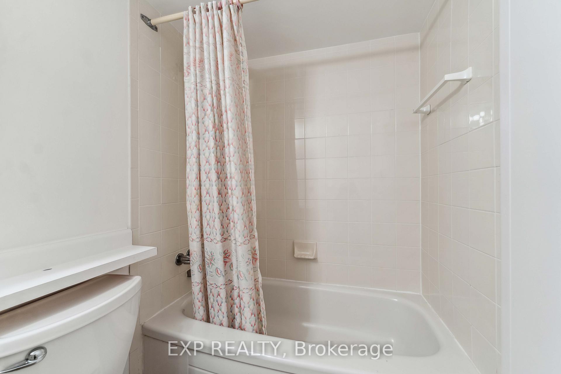 Photo 16 of Unit 1025, 1025 Grenon Avenue, Ottawa, Fairfield Heights — HOMEH