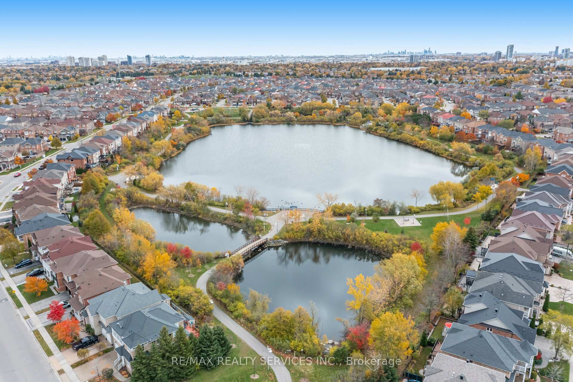 Photo 48 of 75 Harbourtown Crescent, Brampton, Madoc — HOMEH