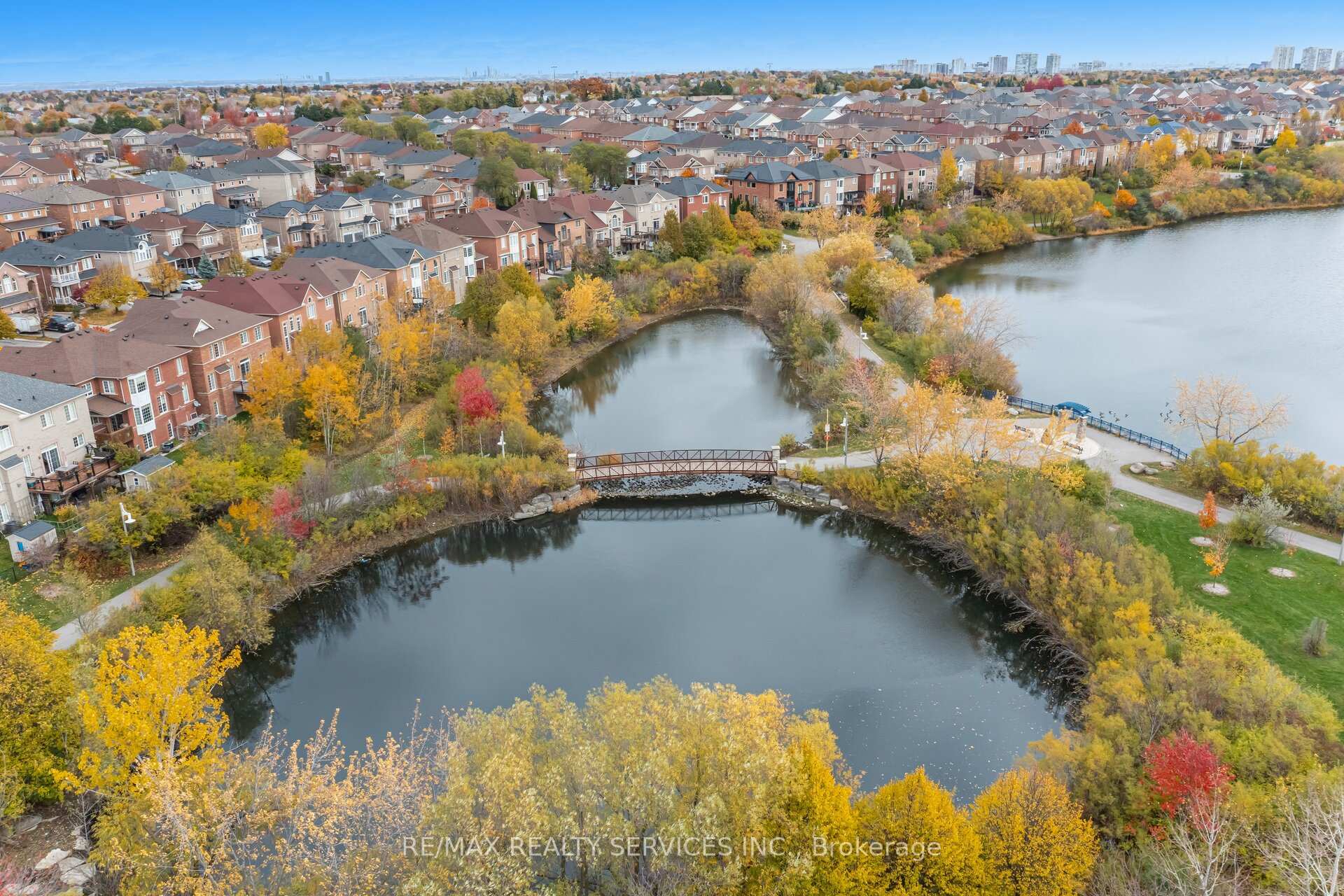 Photo 46 of 75 Harbourtown Crescent, Brampton, Madoc — HOMEH