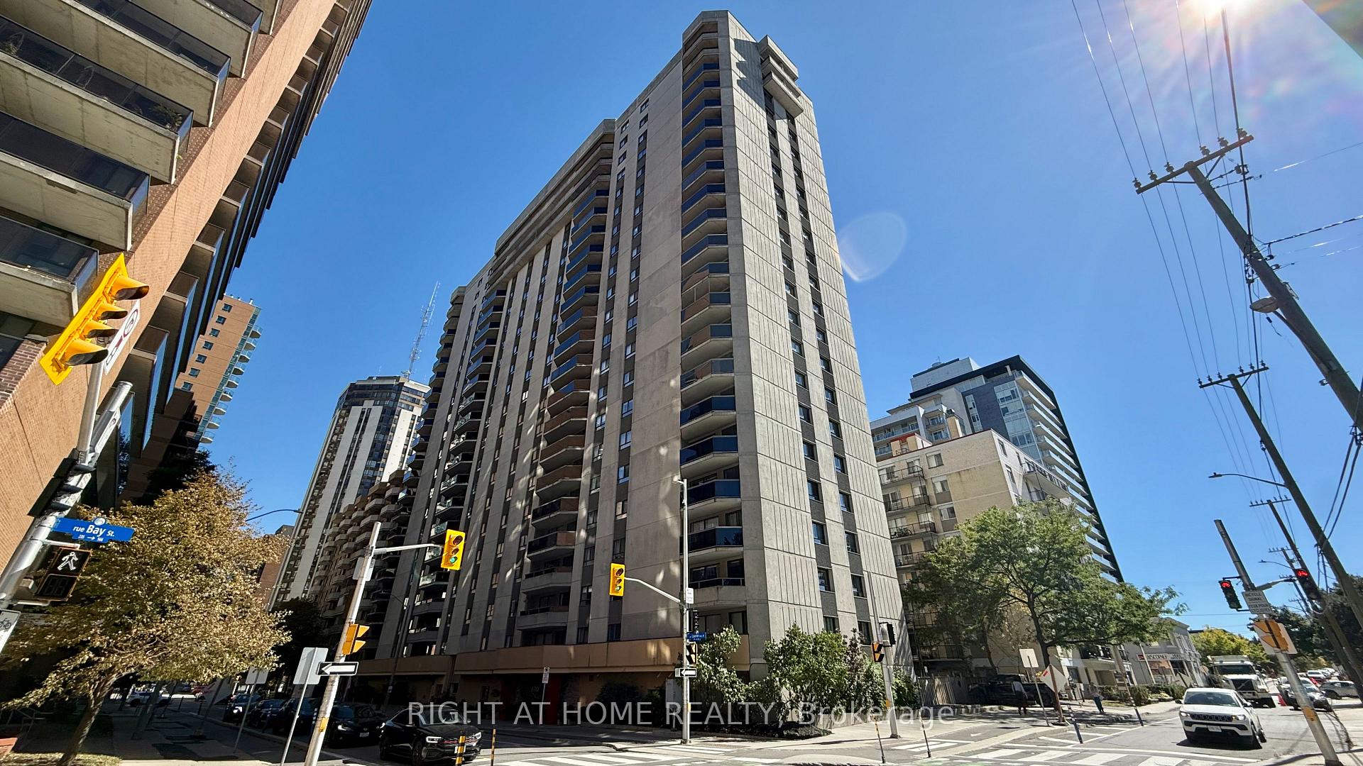 Photo 1 of Unit 2005, 470 Laurier Avenue W, Ottawa, Ottawa Centre — HOMEH