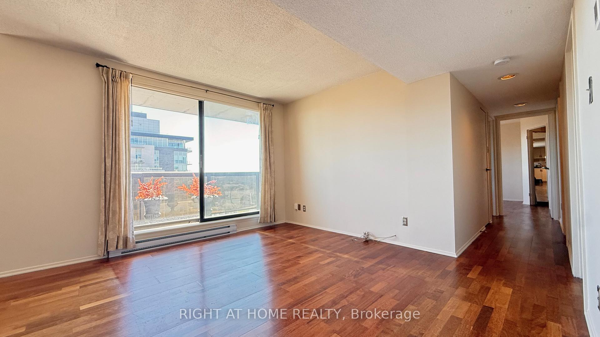Photo 8 of Unit 2005, 470 Laurier Avenue W, Ottawa, Ottawa Centre — HOMEH