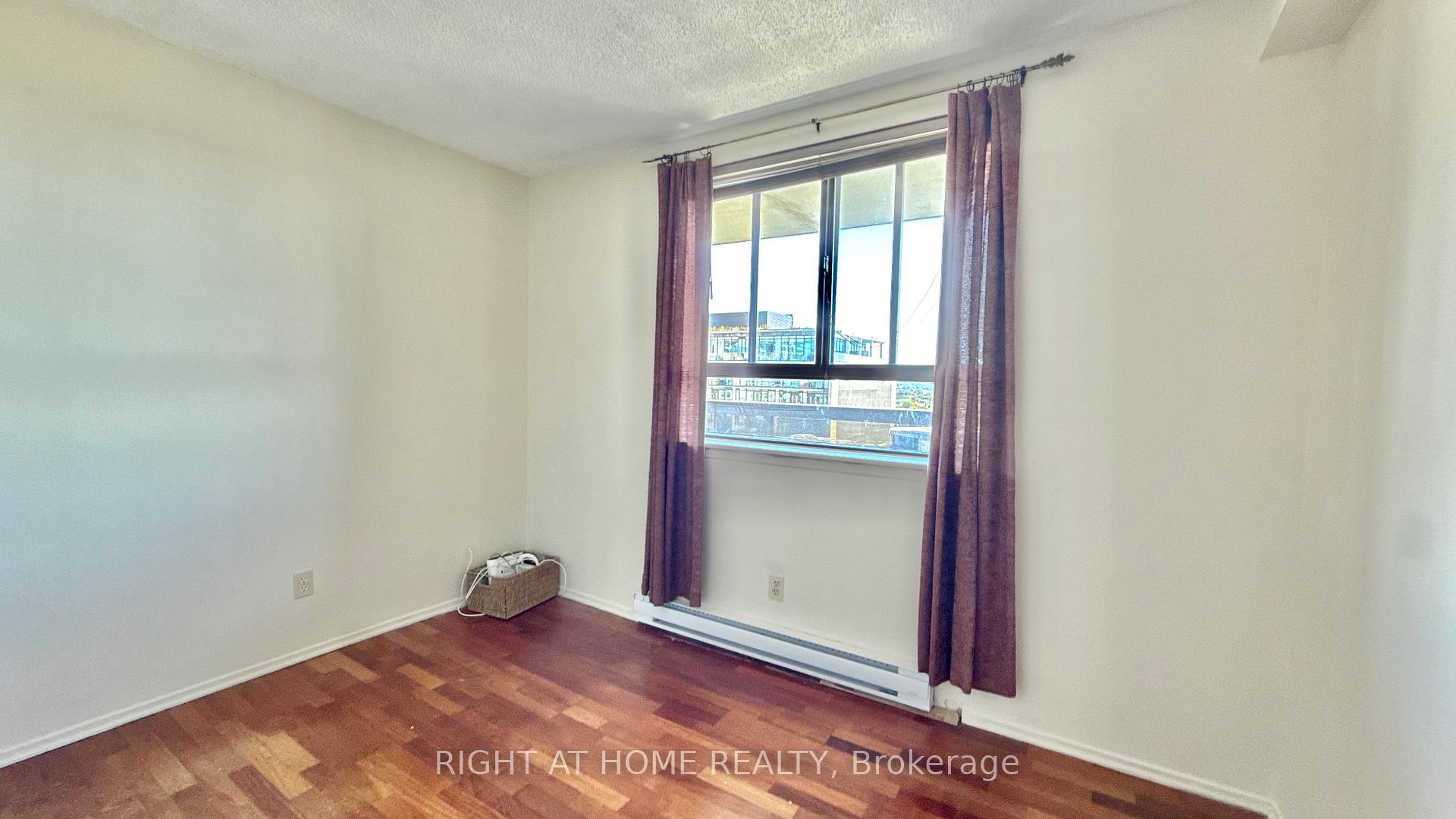 Photo 18 of Unit 2005, 470 Laurier Avenue W, Ottawa, Ottawa Centre — HOMEH