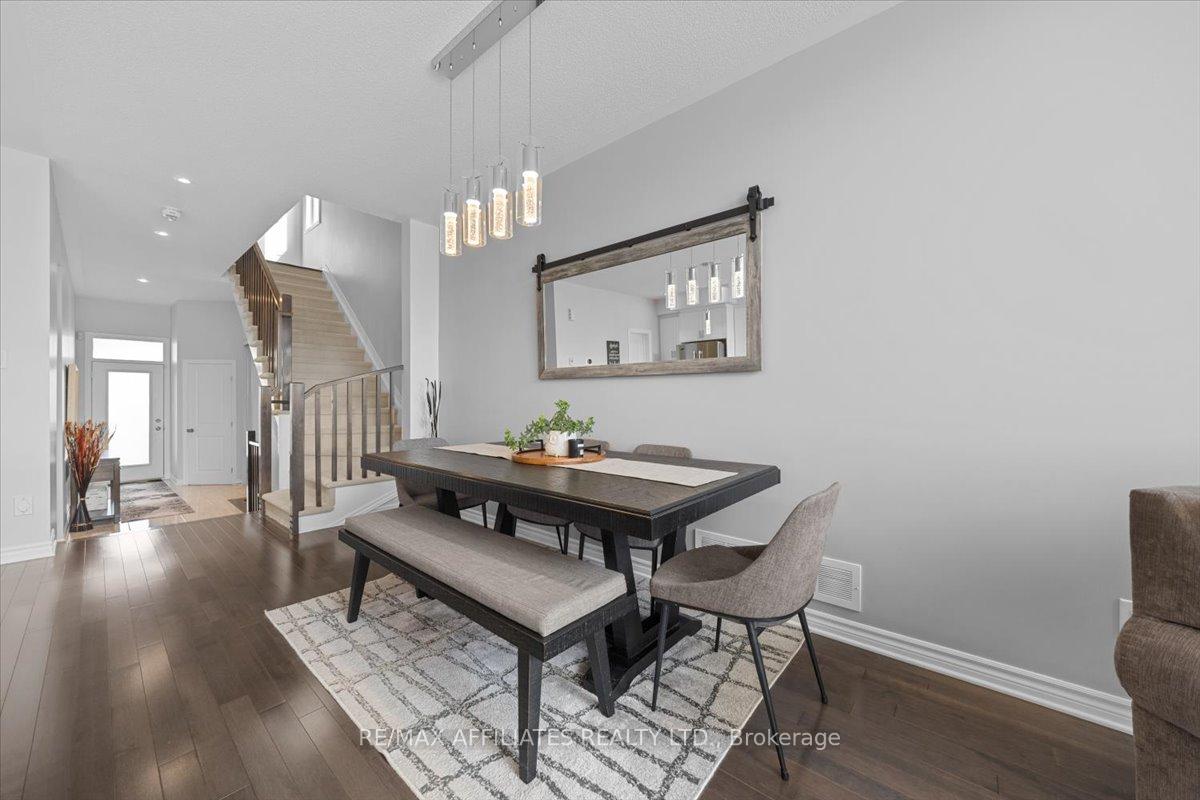 Photo 16 of 511 Earnscliffe Grove, Ottawa, Riverside South/Gloucester Glen — HOMEH