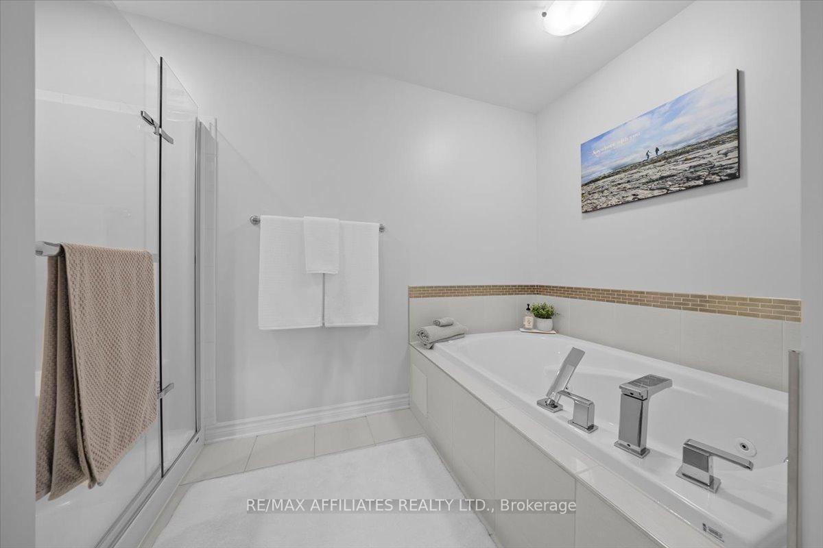 Photo 21 of 511 Earnscliffe Grove, Ottawa, Riverside South/Gloucester Glen — HOMEH