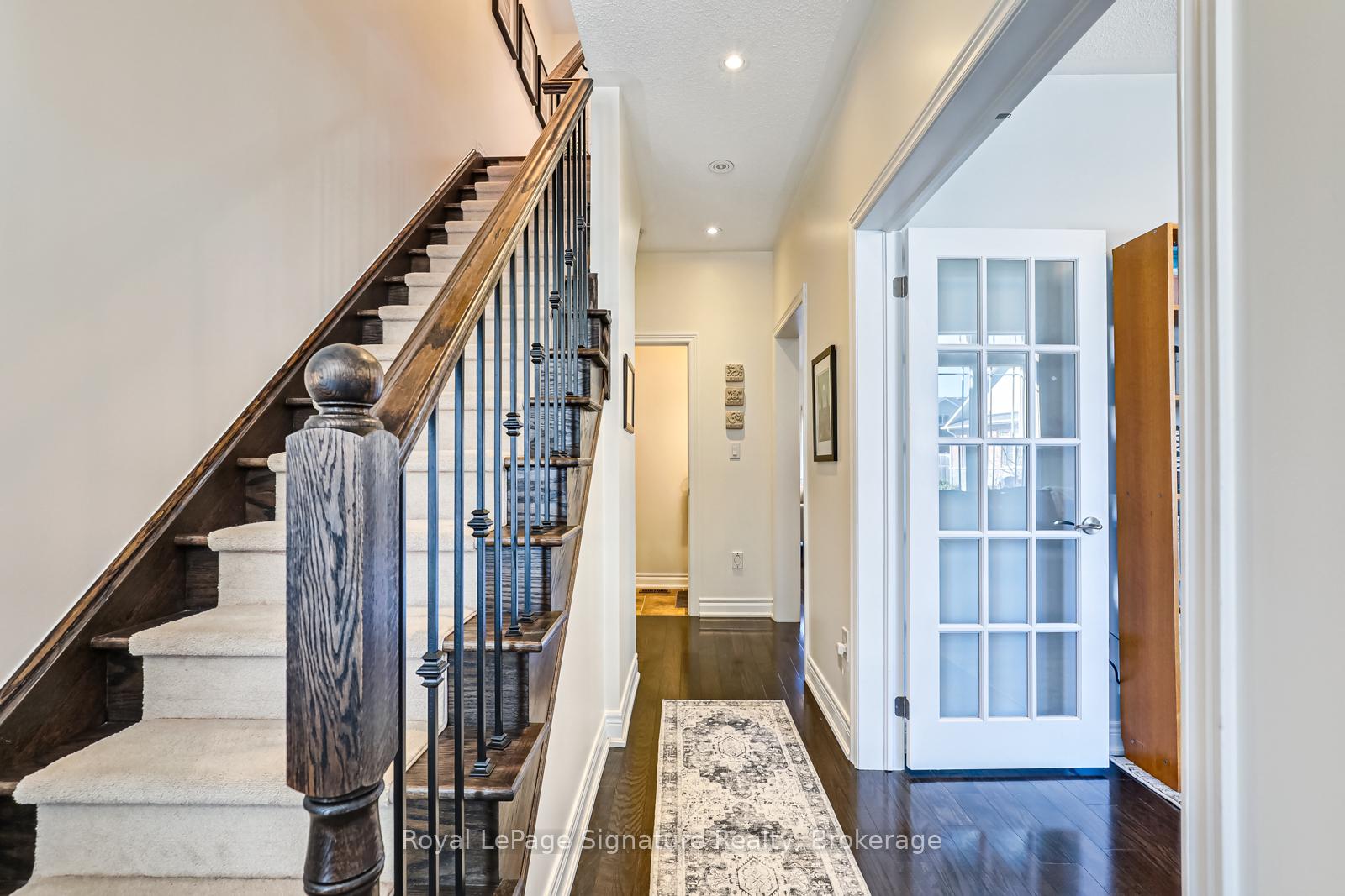Photo 6 of 14 Montclair Mews, Collingwood — HOMEH
