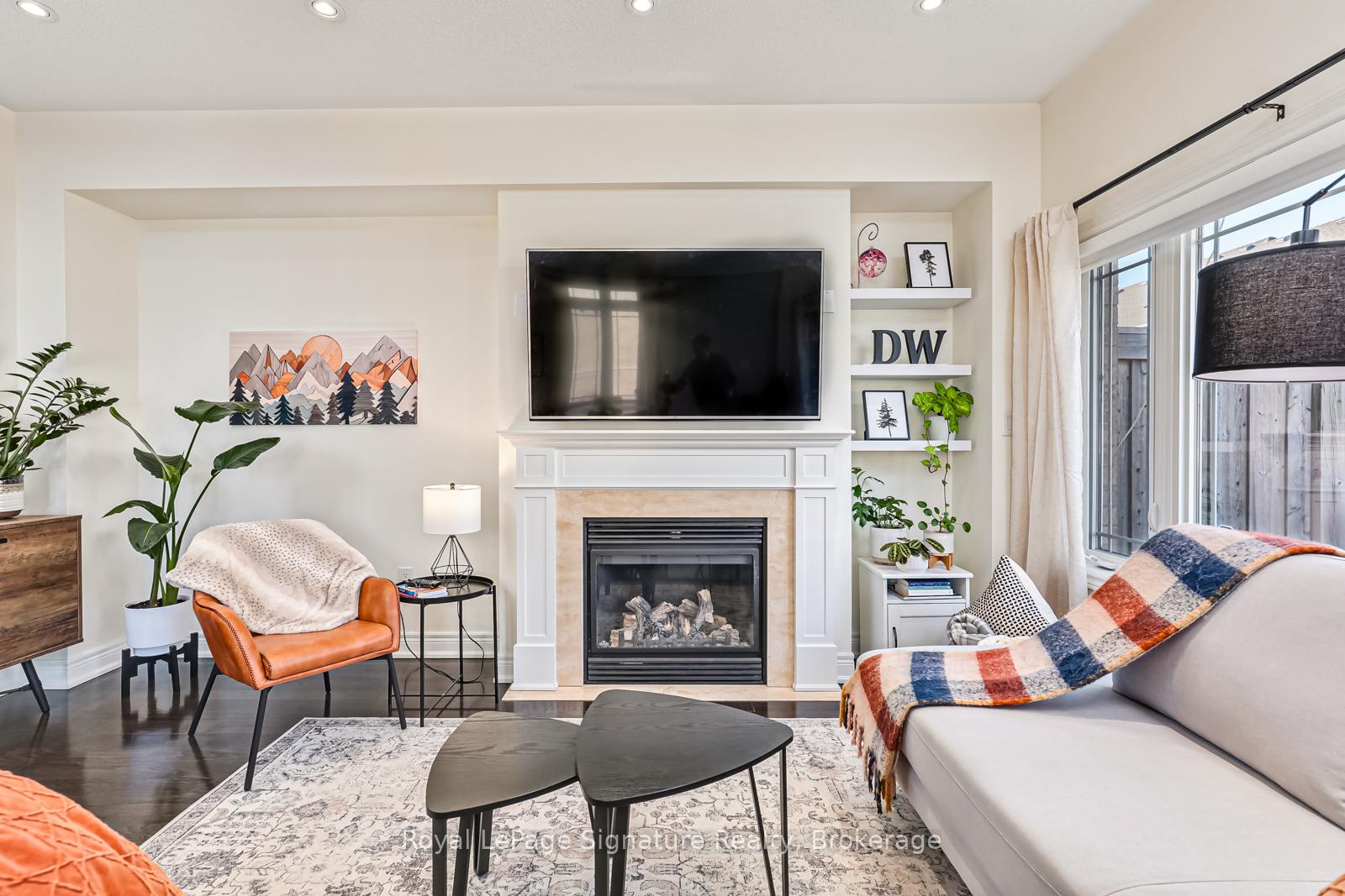 Photo 10 of 14 Montclair Mews, Collingwood — HOMEH