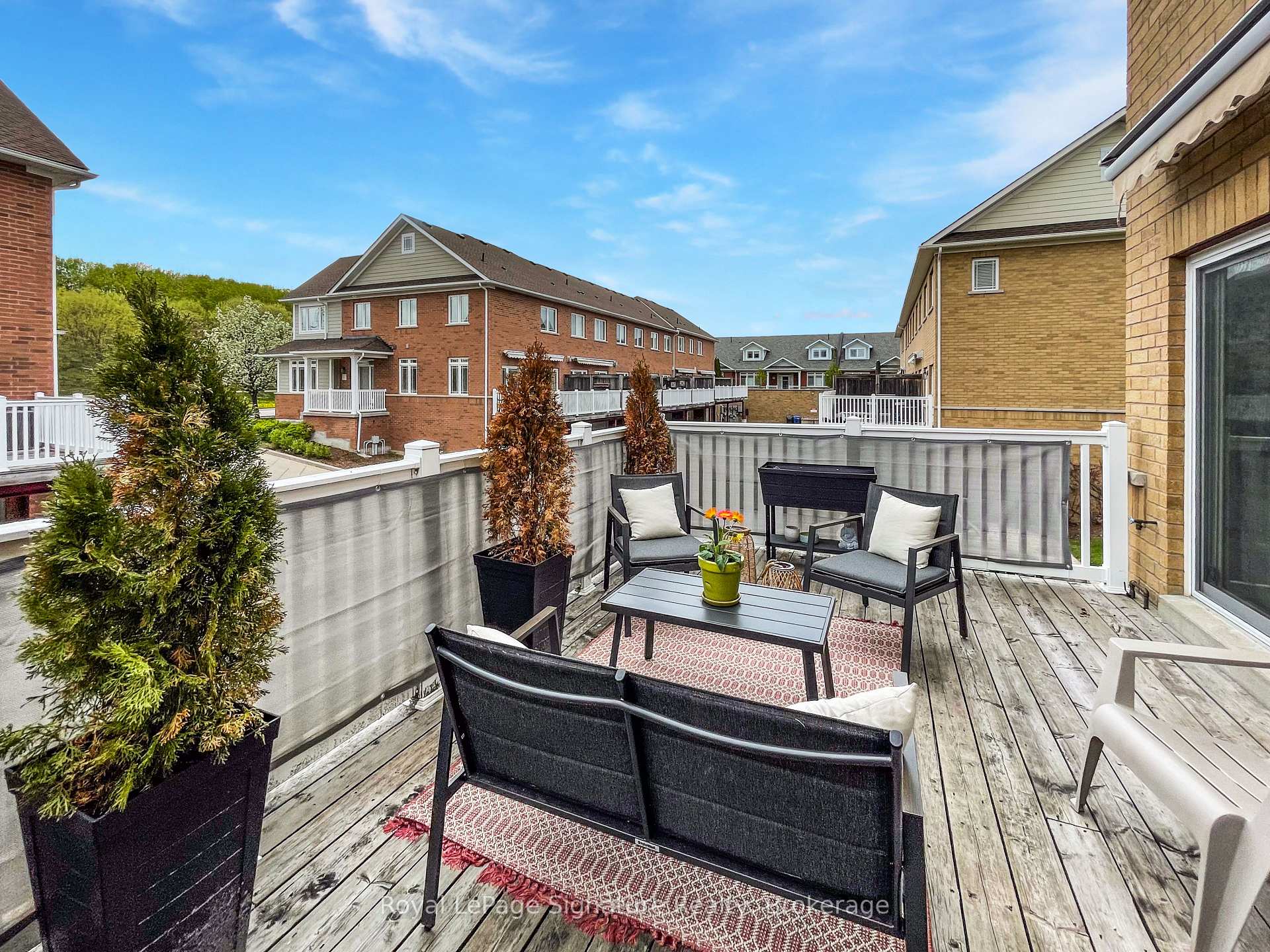 Photo 40 of 14 Montclair Mews, Collingwood — HOMEH