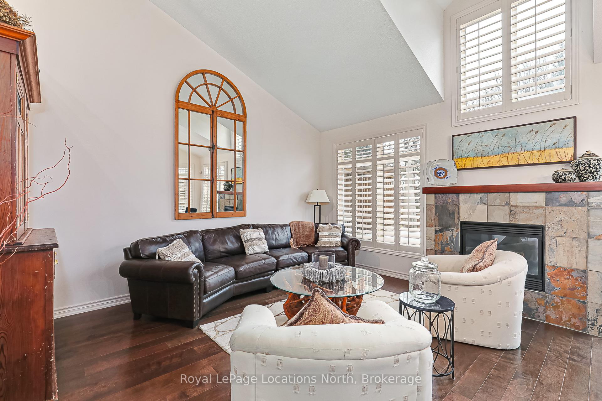Photo 13 of Unit 106, 9 Sierra Trail, Collingwood — HOMEH