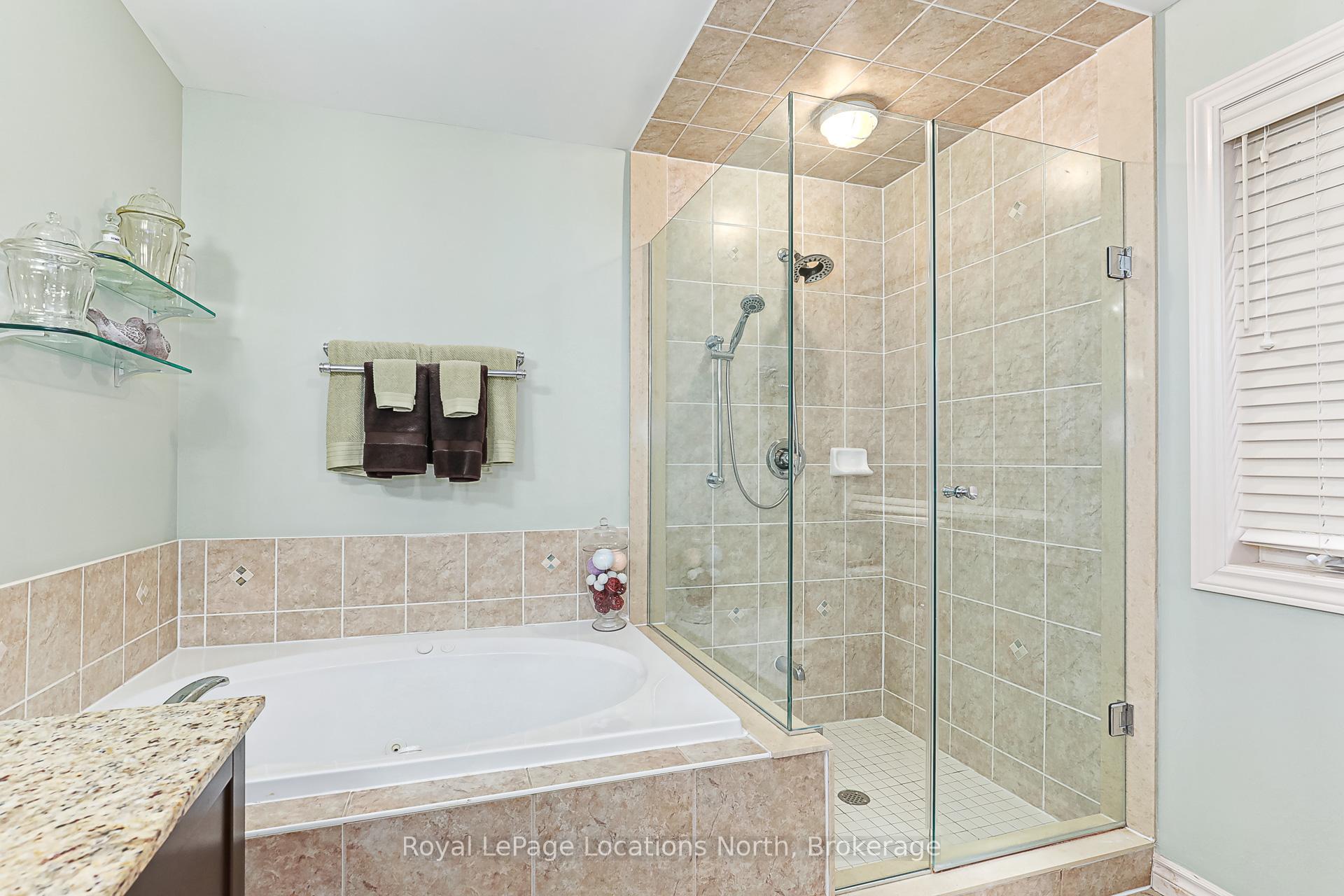 Photo 19 of Unit 106, 9 Sierra Trail, Collingwood — HOMEH