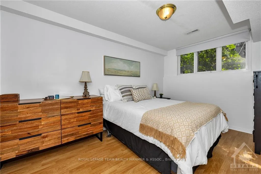 Photo 13 of Unit 14, 1701 Blohm Drive, Ottawa, Hunt Club Park — HOMEH