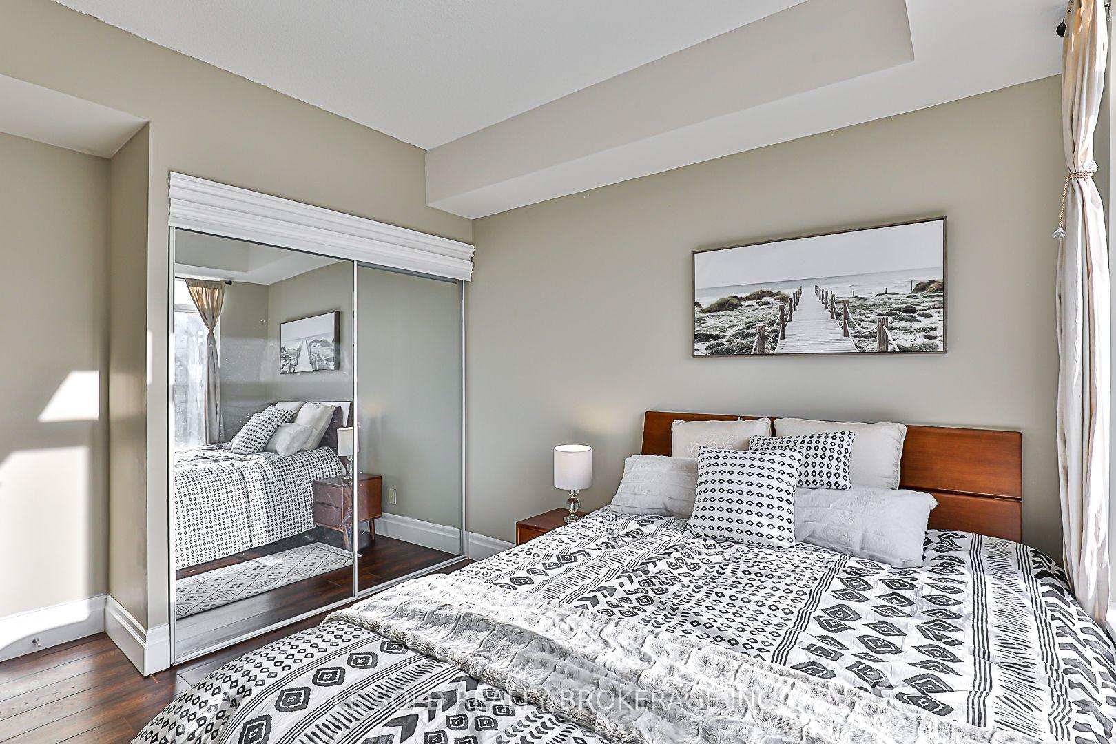 Photo 25 of Unit 402, 151 Upper Duke Crescent, Markham, Unionville — HOMEH