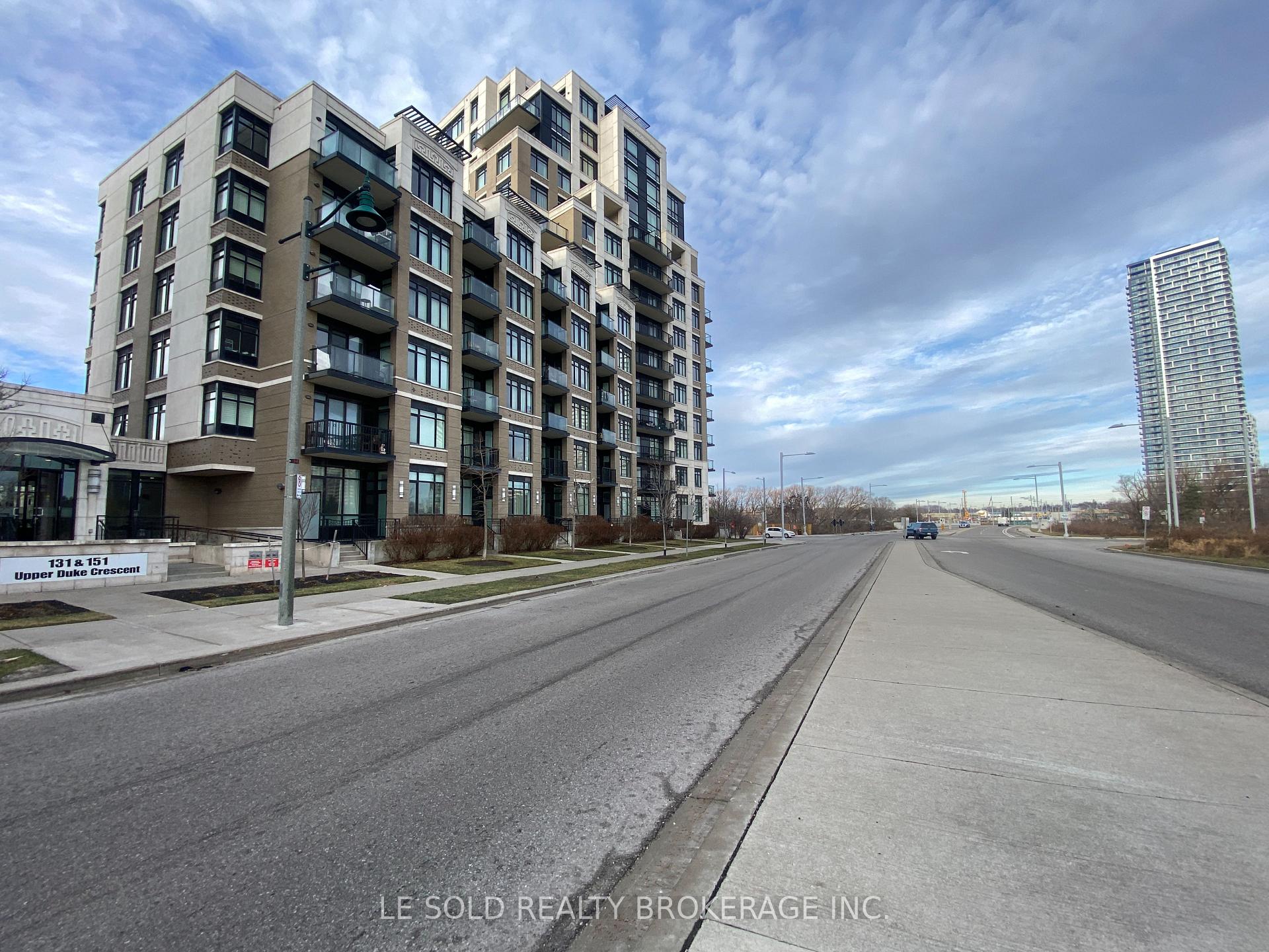 Photo 37 of Unit 402, 151 Upper Duke Crescent, Markham, Unionville — HOMEH