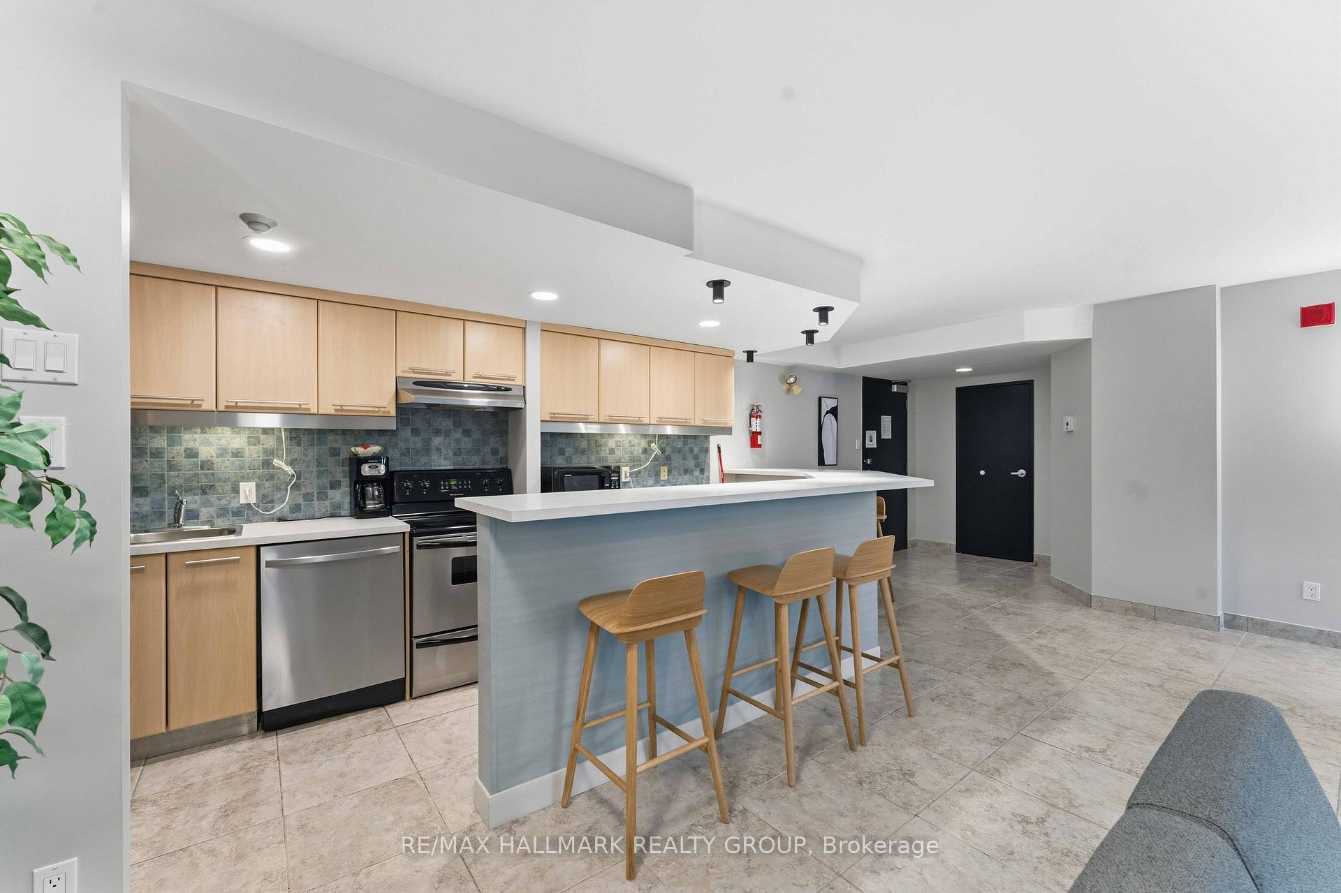 Photo 26 of Unit 310, 225 Alvin Road, Ottawa, Manor Park — HOMEH