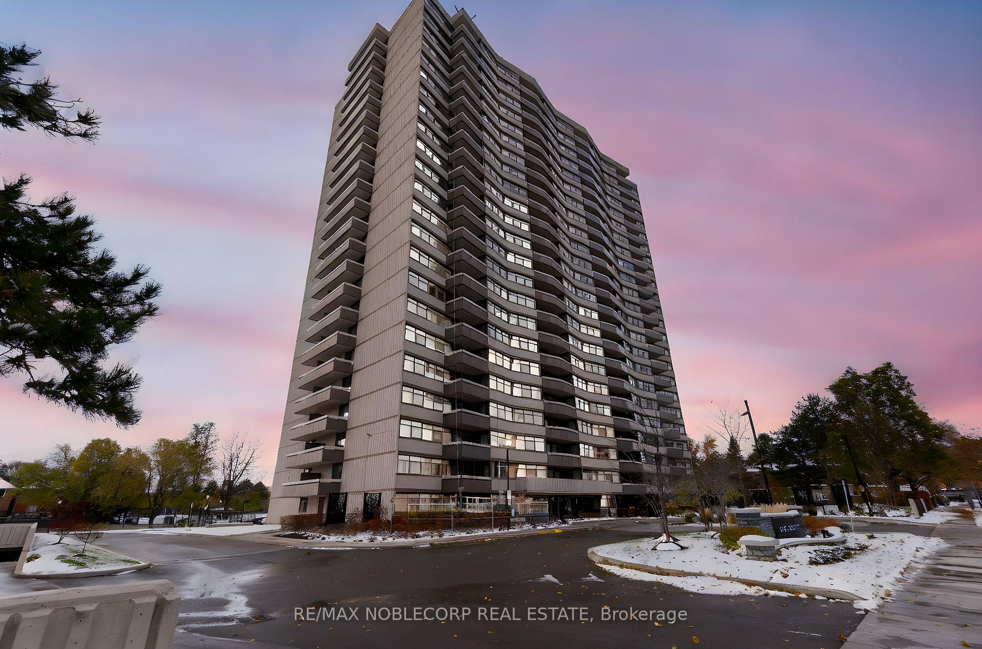 Photo 2 of Unit 901, 3131 Bridletowne Circle, Scarborough, L'Amoreaux — HOMEH