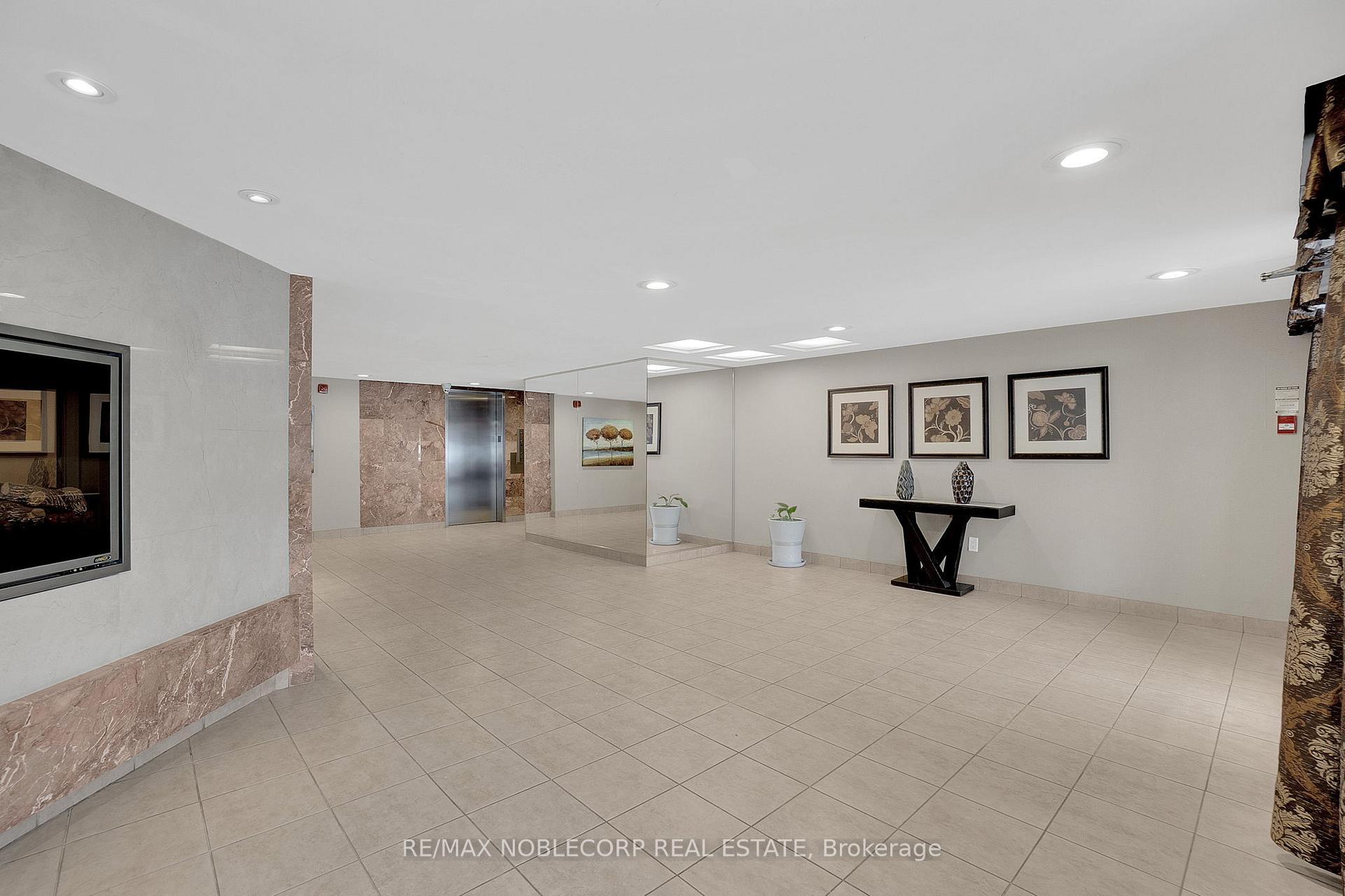Photo 31 of Unit 901, 3131 Bridletowne Circle, Scarborough, L'Amoreaux — HOMEH