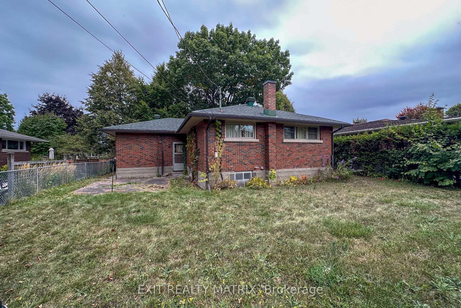 Photo 7 of 688 Ellen Avenue, Ottawa, Elmvale Acres — HOMEH