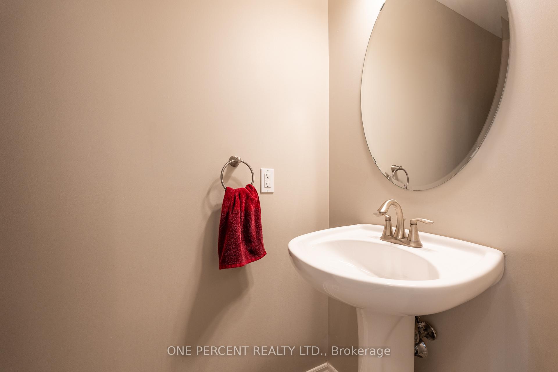 Photo 19 of 42 Oakhaven Place, Hamilton, Meadowlands — HOMEH