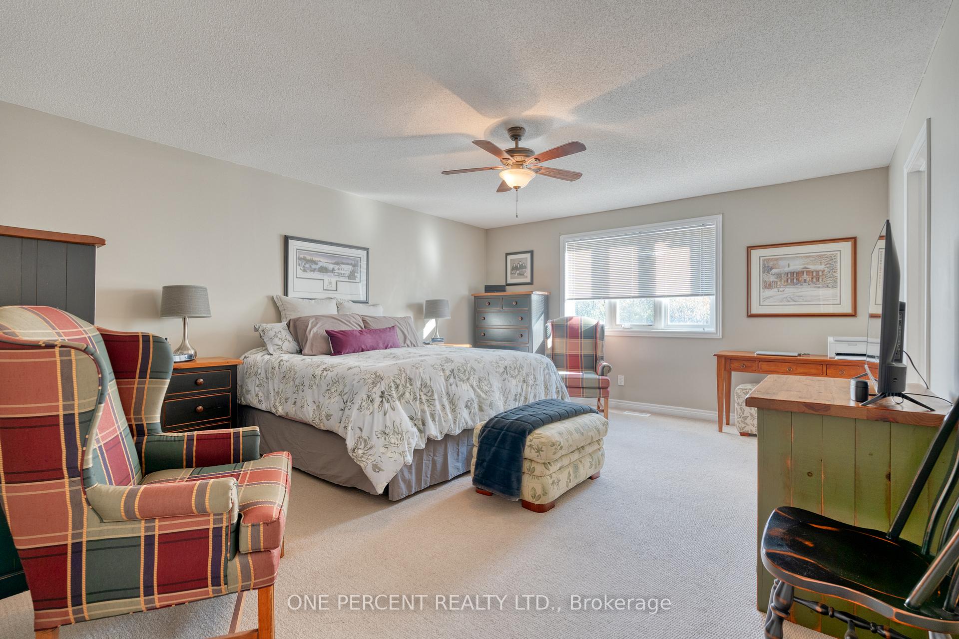 Photo 20 of 42 Oakhaven Place, Hamilton, Meadowlands — HOMEH