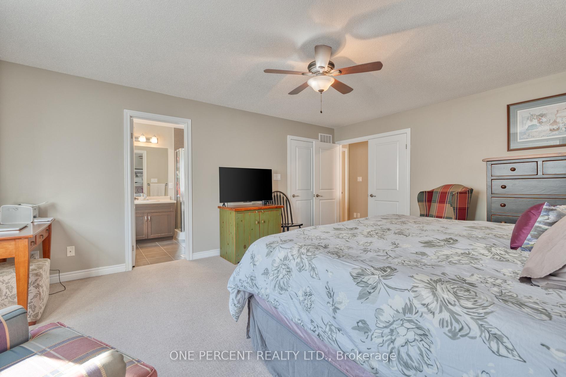 Photo 21 of 42 Oakhaven Place, Hamilton, Meadowlands — HOMEH